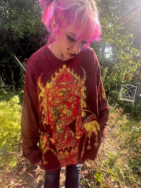 QUEEN OF WANDS 2XL ~ SOLD OUT