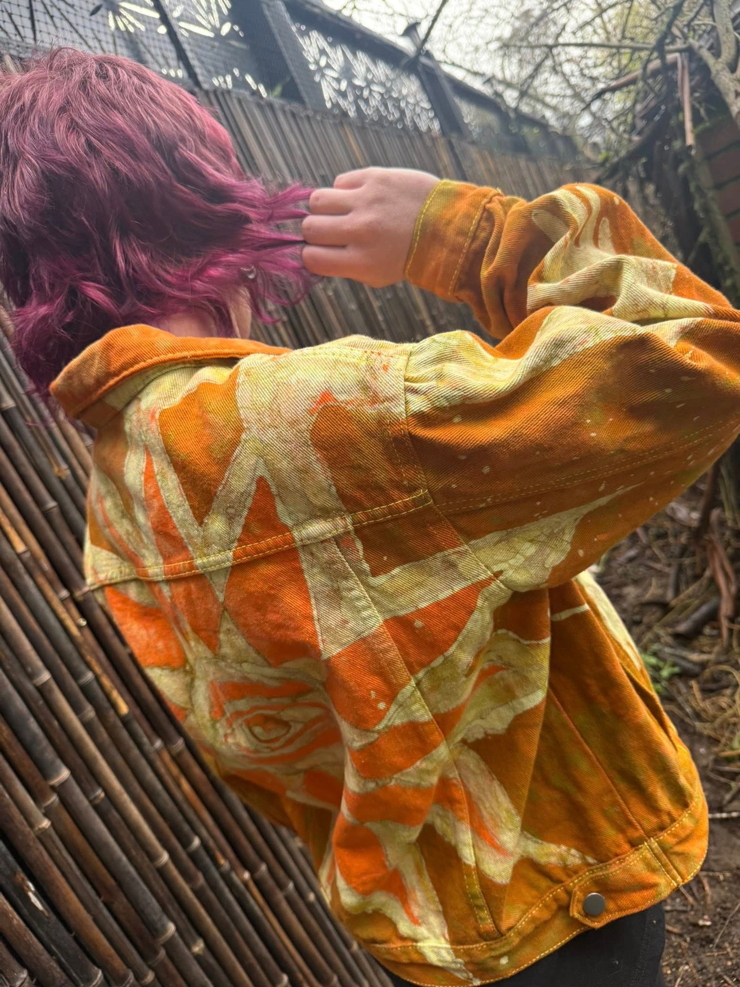 HUGS from THE SUN ! Jean Jacket Size L