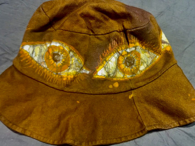 AMBER EYES OF FREYA Flapper Hat